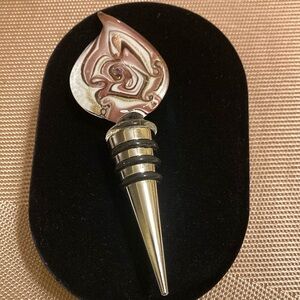 Beautiful Murano glass wine bottle stopper